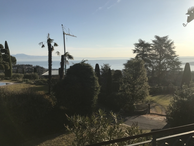 BLICK VOM WOHNBEREICH - exclusive lake Garda