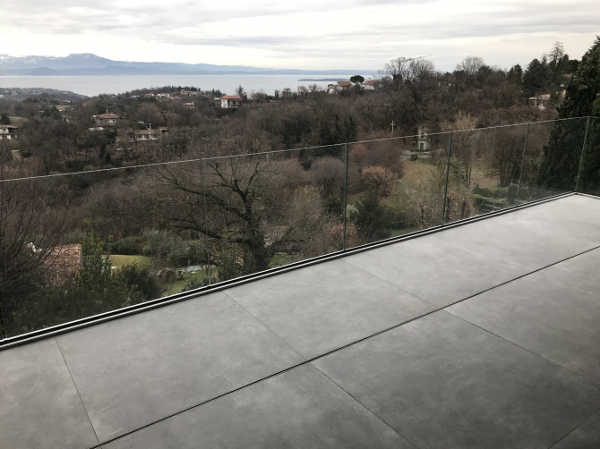 Seeblick Wohnzimmer - exclusive lake Garda